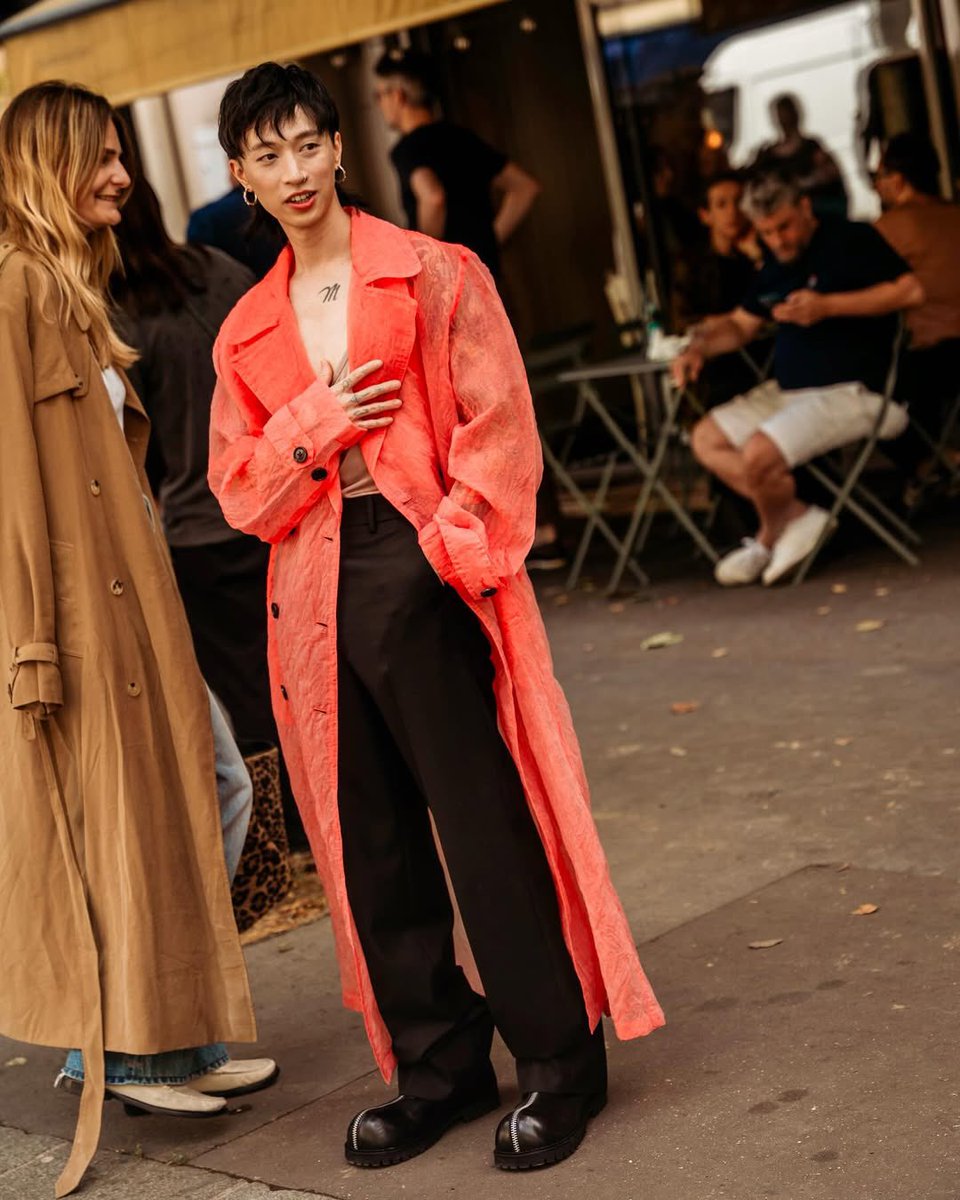 Love this full fit from Dries Van Noten 💕 

📸 lianahardy