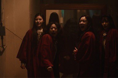 [📰] ‘교생실습’ BIFAN 공식 초청
v.daum.net/v/202506270831…

제 29회 부천국제판타스틱영화제에 공식 초청되어 전석 매진으로 또 한번 그 화제성을 입증한 ‘교생실습’은 현재 개봉 준비에 박차를 가하고 있다.