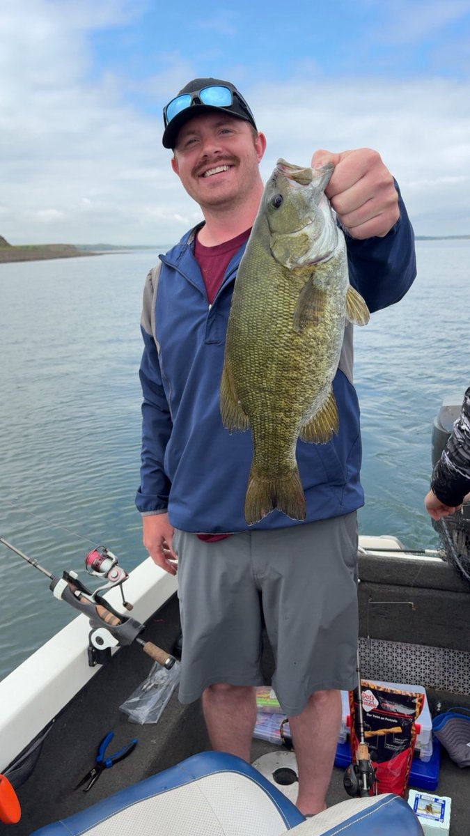 Good first day of the open! #dippinandrippin #buschlight #oahe