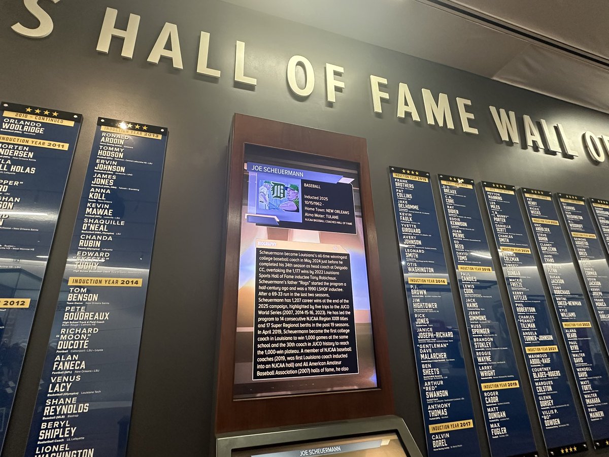Coach Joe is blazer official! Louisiana Sports Hall of Fame Weekend is underway in Natchitoches. Fins Up!