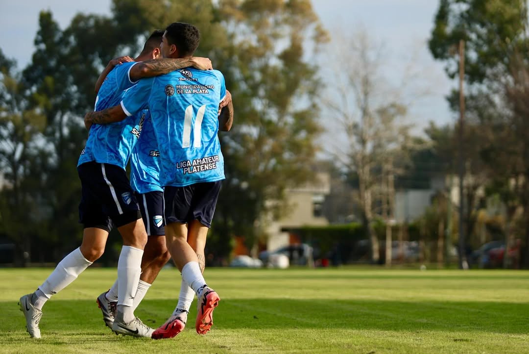 🇦🇷#CopaPaís. Resultados de la Fecha 4. 🏆⚽️

📌 Conoce los finales de los 12 partidos que se jugaron.
📌 Se destaca la goleada de San Juan a Jáchal por 4 a 1.

📸 Foto: <a href="/lapfutbol/">Liga Amateur Platense de Fútbol</a>.

LINK👇👇:
ascensodelinterior.com.ar/noticias/34828…