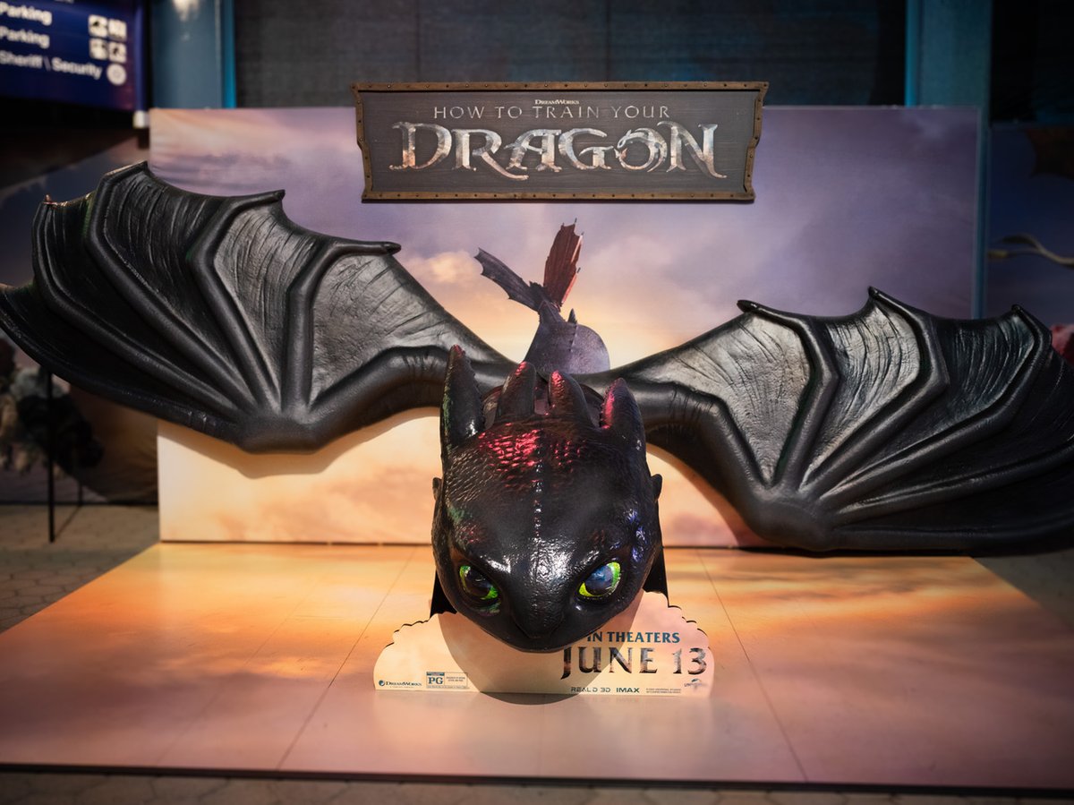 Drissi Advertising (@drissiadv) on Twitter photo Fans of <a href="/HTTYDragon/">#HowToTrainYourDragon</a> got to live out their dream of being Hiccup the Viking when they had the opportunity to ride a life-size Night Fury dragon at <a href="/CityWalkLA/">Universal CityWalk Hollywood</a> / Our photo-op and experience standee of Toothless brought smiles and memories to all #httydragon #HowToTrainYourDragon Fans of <a href="/HTTYDragon/">#HowToTrainYourDragon</a> got to live out their dream of being Hiccup the Viking when they had the opportunity to ride a life-size Night Fury dragon at <a href="/CityWalkLA/">Universal CityWalk Hollywood</a> / Our photo-op and experience standee of Toothless brought smiles and memories to all #httydragon #HowToTrainYourDragon