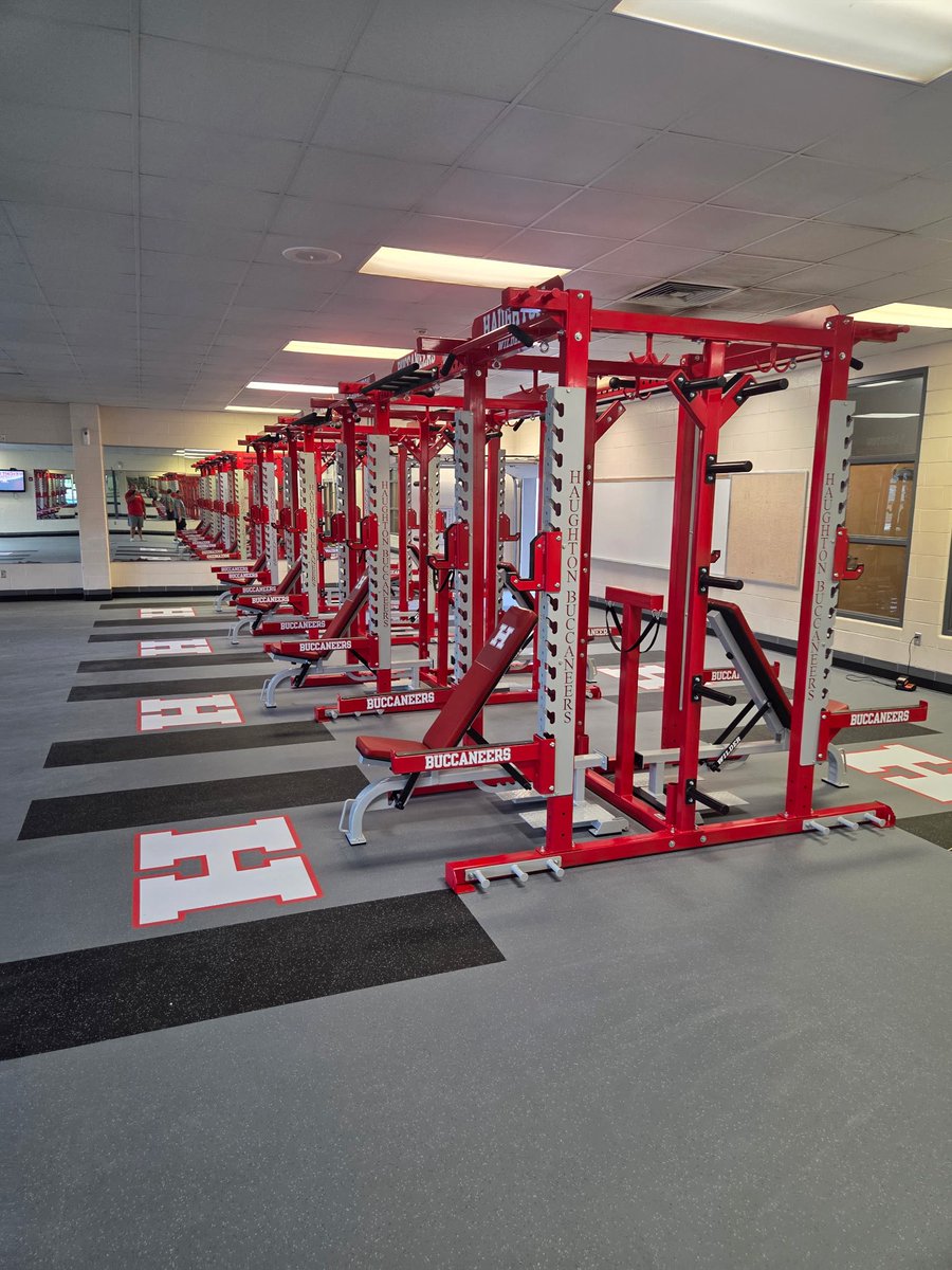 HBucs_football's tweet photo. Out with the old and in with the new.

 16 brand new racks, benches, and all new rubber coated plates. We have also installed a new state of the art floor with inlaid platforms for each rack. 

It sure is a great day to be Haughton Buc.

Thank you, Dak Prescott!!!!!!! https://t.co/RoJiZVE4By