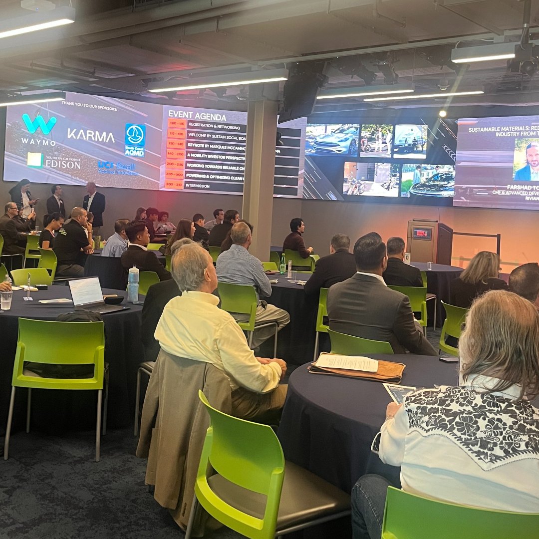 ARCHES_H2's tweet image. 🎙️ Our CEO Angelina Galiteva joined 150+ business leaders at #SustainSoCal's hydrogen mobility panel in Irvine today! Great discussion with @Honda on advancing the hydrogen economy and ARCHES partnership opportunities. #HydrogenEconomy #CleanEnergy