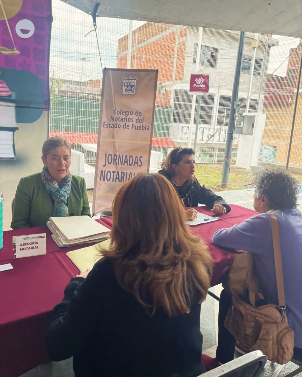 📌 Jornada Integral del Bienestar en Junta Auxiliar San Baltazar Campeche

El día de hoy, las Notarías 10 y 7 de la ciudad de Puebla participaron activamente, brindando asesoría notarial personalizada a la ciudadanía sobre escrituración y testamentos.

#NotariosPuebla