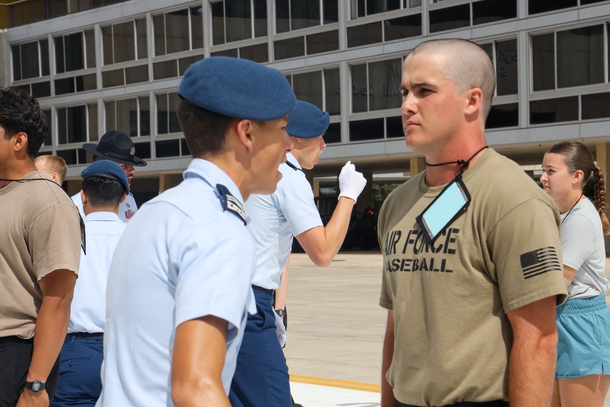 nateforau's tweet image. Some ball players are built different. This one will be back to throwing shutouts soon, but first, he is going to be the best USAFA cadet he can be. @shelbycreporter @andrewtsimonson @_JeremyBooth @KazUSAFA @AHSAAUpdates