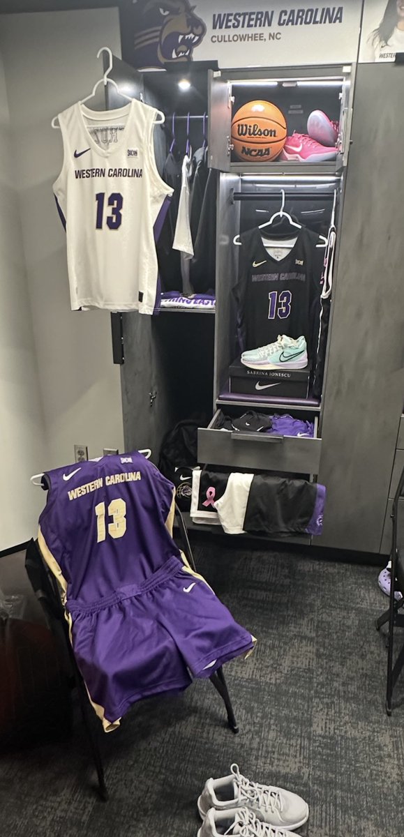 Blessed! Ty <a href="/CatamountWBB/">Western Carolina WBB</a> 🏀🏀