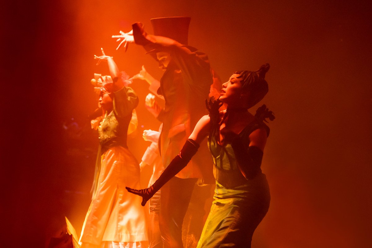 ¿Estás listo para adentrarte a un mundo de esplendor y romance? 🎩

Moulin Rouge! The Musical llega al Auditorio Nacional del 24 al 28 de septiembre. ❣️

HSBC presenta.

🎟️: bit.ly/MOULINROUGEMX