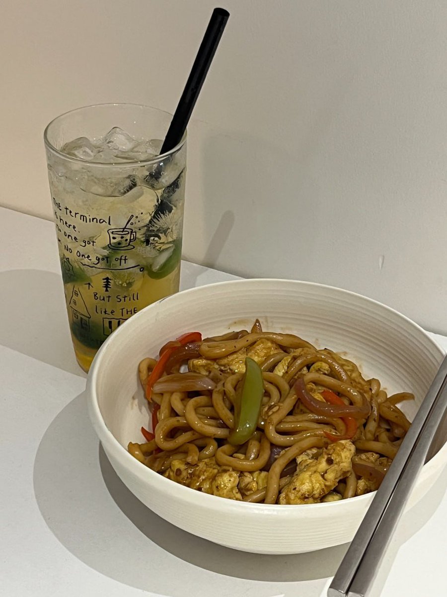 見た目はすべてではありません！実際に食べてみてこそ、その美味しさがわかります🍴