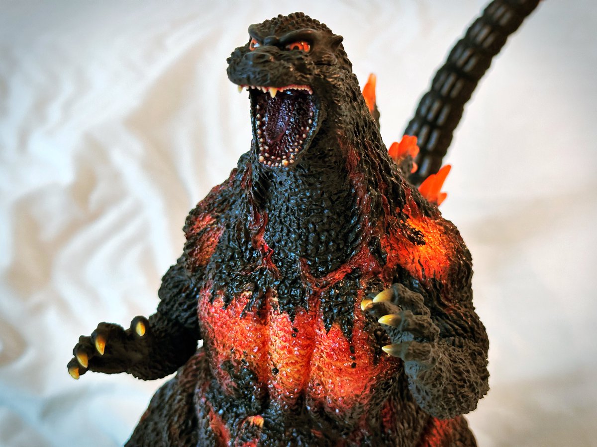 東宝30cmシリーズ 酒井ゆうじ造形コレクション ゴジラ（1995）ラスト