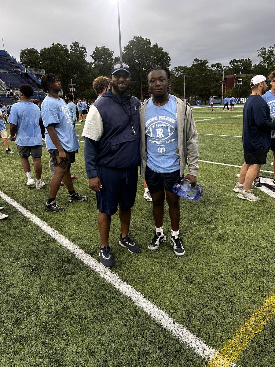 dimitrij_6's tweet image. Had a great time at the URI camp today! Glad to be able to perform and showcase my skills. Happy that I won all my pass rush 1v1s and coverage 1v1s. Looking forward to further building my relationship with the school!
@CoachGilmer5 @ChrisLorenti @LazardMarcell @CoachRMcCormack