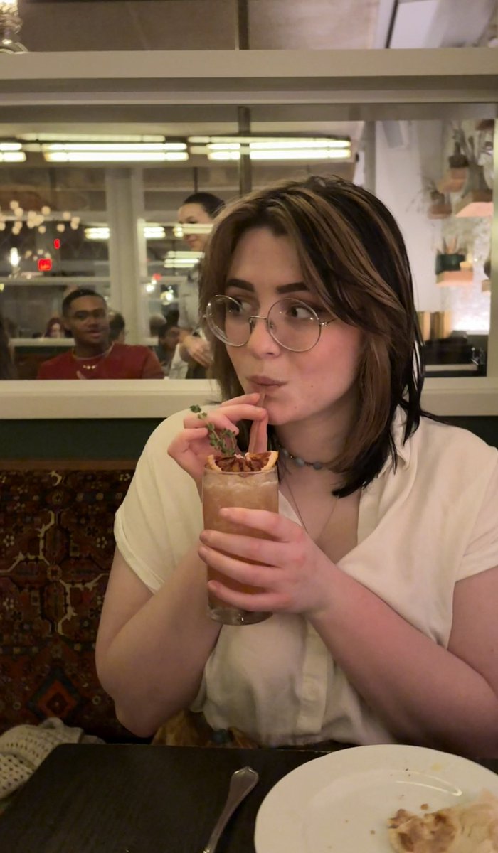 DimensionShine's tweet image. Her birthday might be 6/26 but she is 10/10