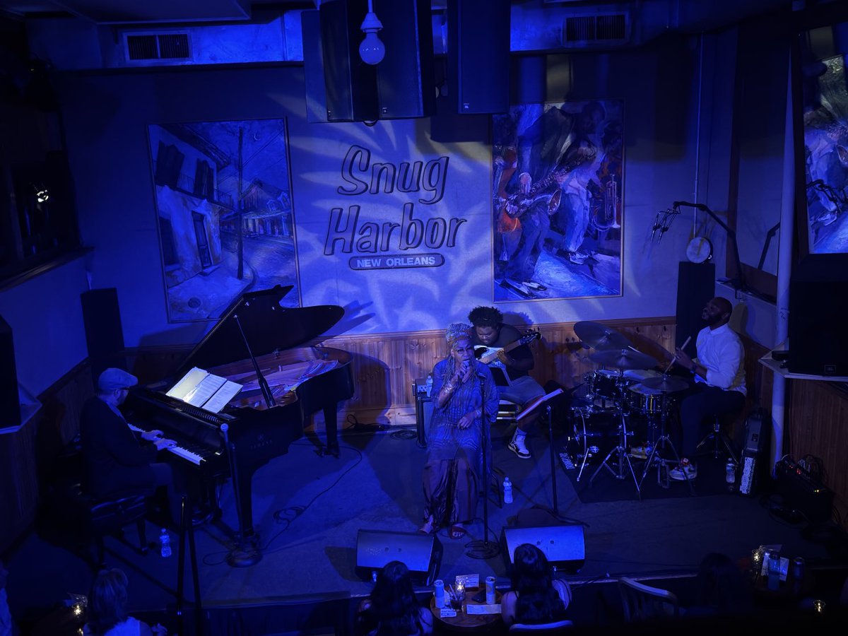 KDtheMD's tweet photo. Betty Shirley at Sung Harbor.  Wonderful songer &amp; group. https://t.co/RvFJ3cGfaI
