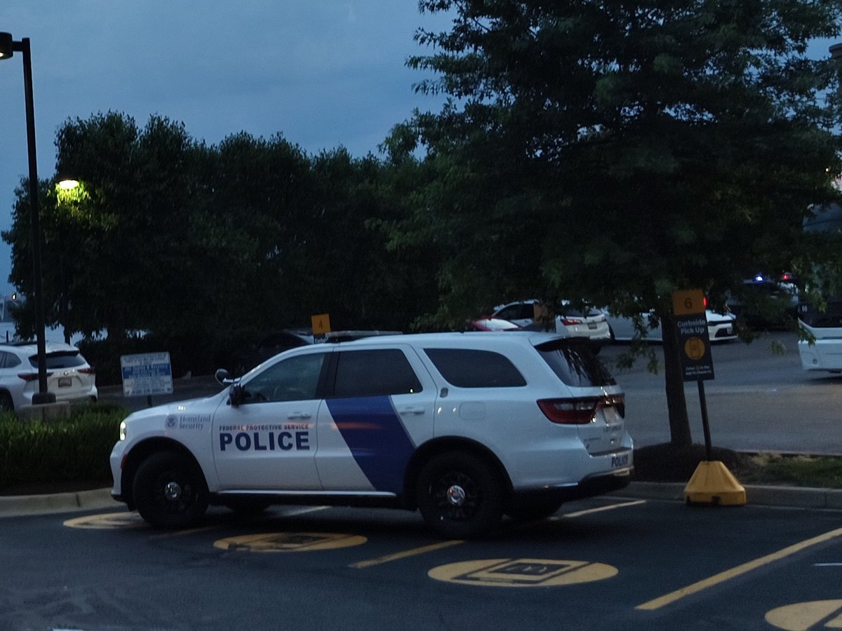 So I'm @ McD's drive-thru for my ice tea fix &amp; a DHS SUV pulls up &amp; takes 3 pickup spots, crosses the lot to go to a convenience store with parking in front of their door, comes back, sits in his SUV and drinks his soda. He's probably trying to intimidate someone working nearby.