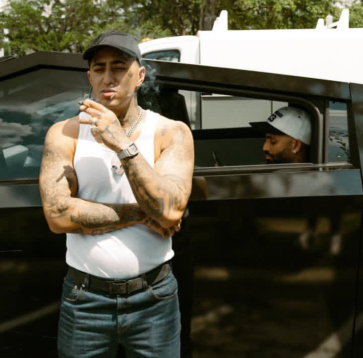 arcangel x neutro

7 años después, salió uno de los juntes más esperados.