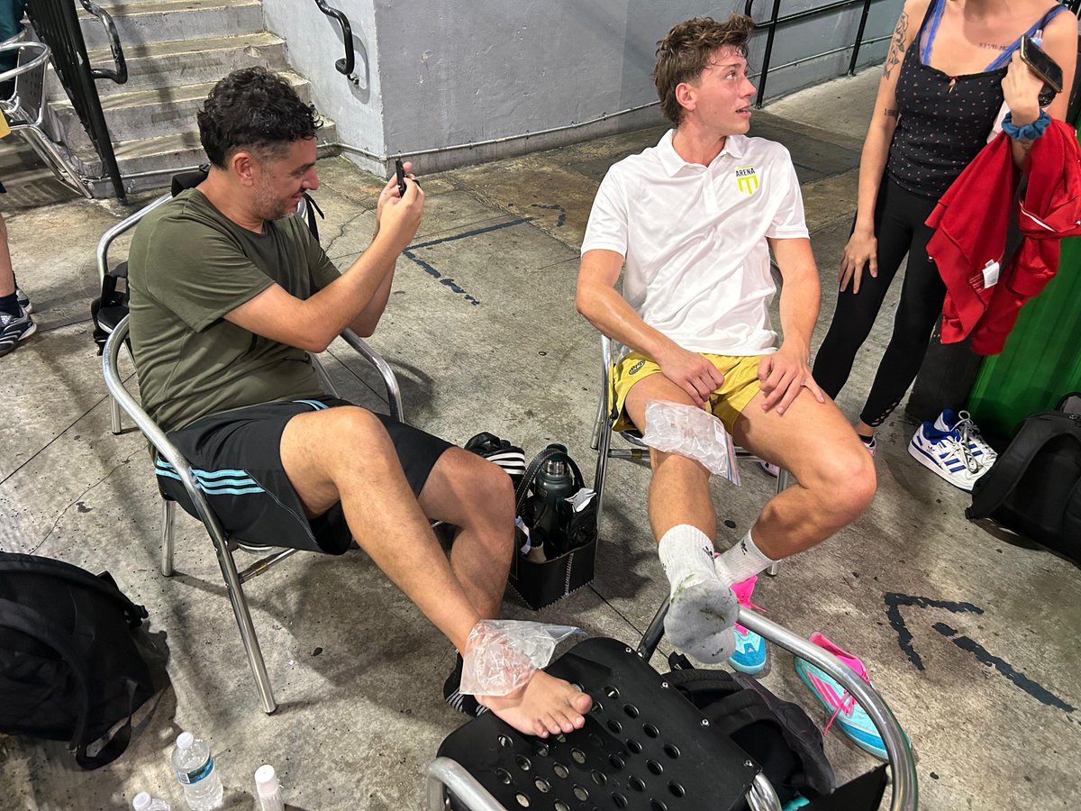 Alfredo Montes de Oca viajó PERSONALMENTE de Los Ángeles a Miami a LESIONAR a Castro y al Mito para hacer un chivo de Assist Card. Hay que bancar a los chivos.