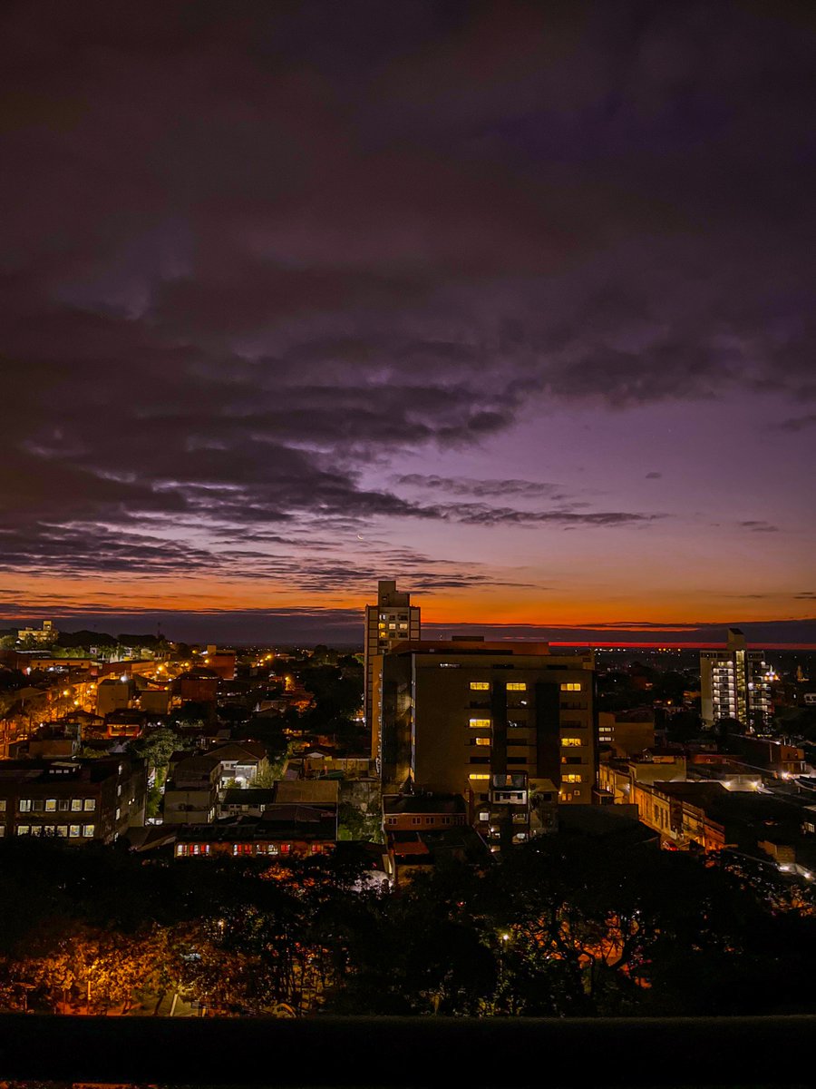 #Asunción 
18:47