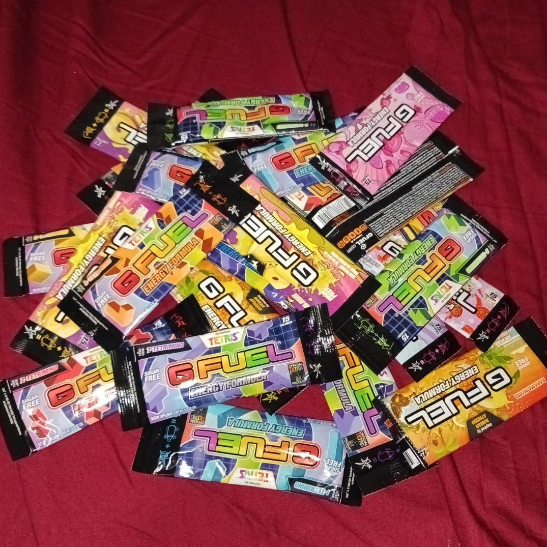 YourBuddyDinec's tweet image. Hey @GFuelEnergy should I put all of this in one shaker cup at once and taste it?
