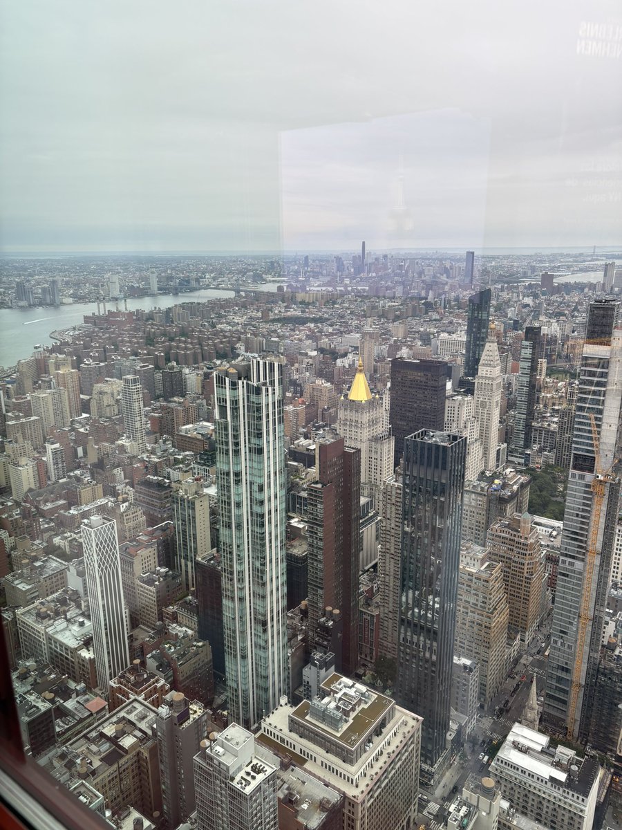 XLUVELY's tweet photo. 🗽#NewYork https://t.co/mDKQJRPCwx