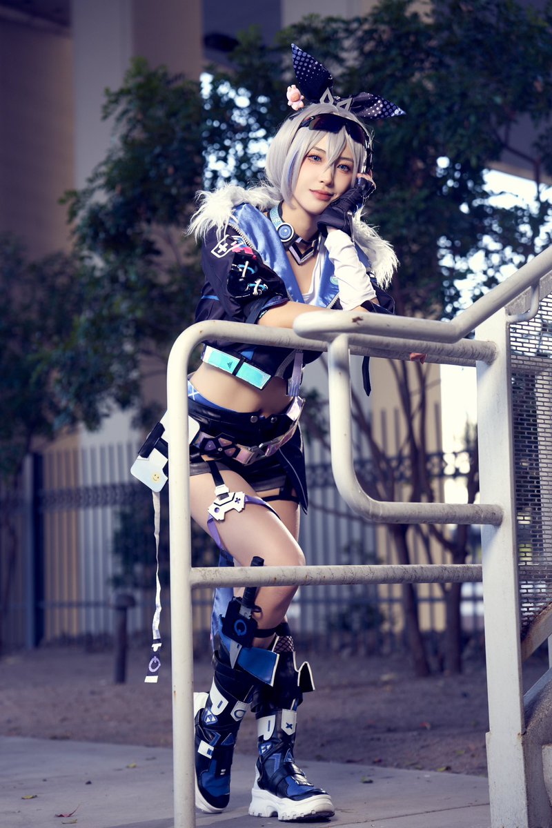 luximity's tweet image. Take a break gamer 
[◉”]: @meiguro  #silverwolf #HonkaiStarRail #silverwolfcosplay #cosplay #スターレイル