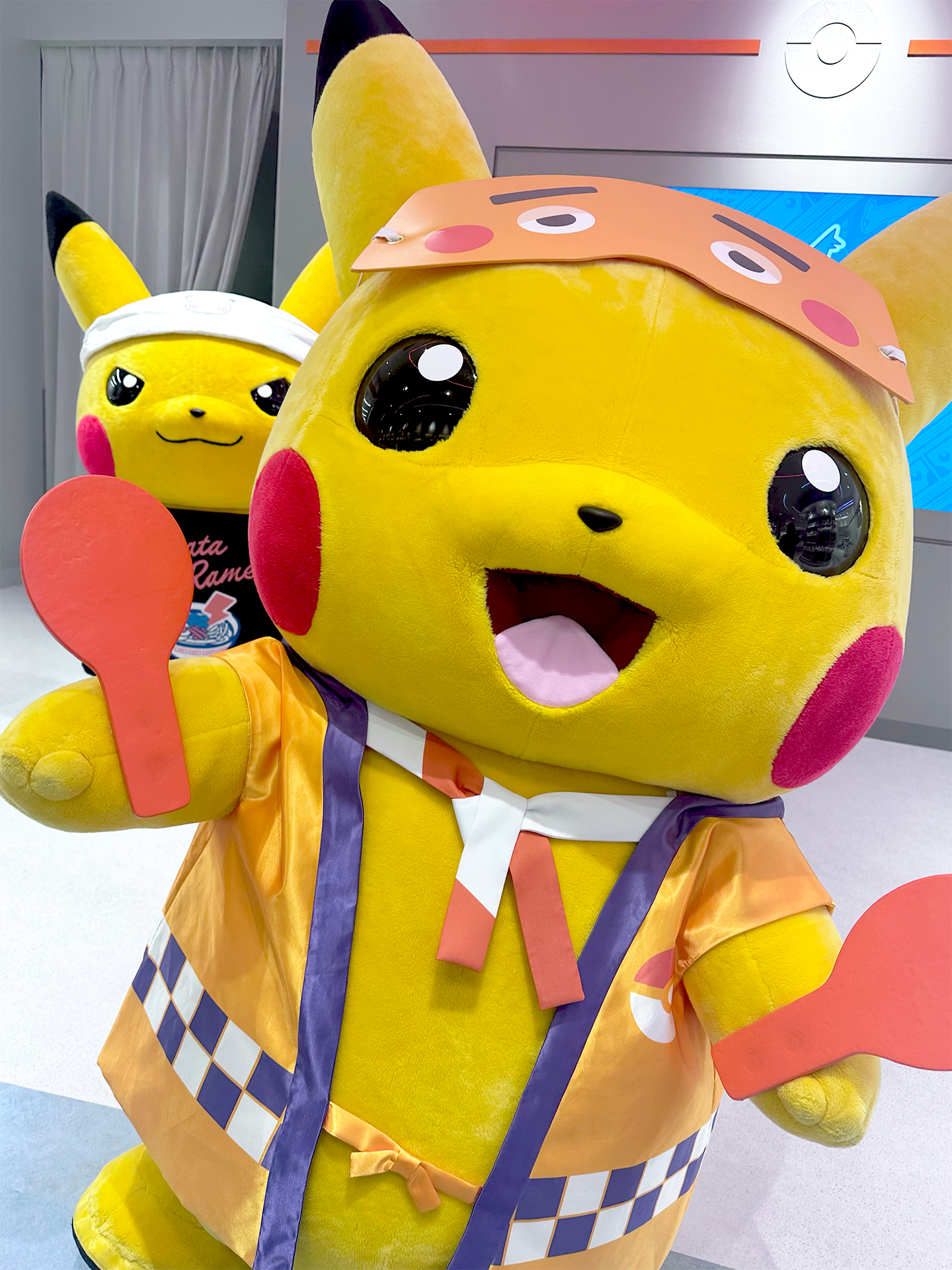 ラーメンピカチュウ にわか面ピカチュウ　ポケモンセンター　フクオカ　福岡 ぬいぐるみ にわか面ピカチュウ ポケモンセンターフクオカR