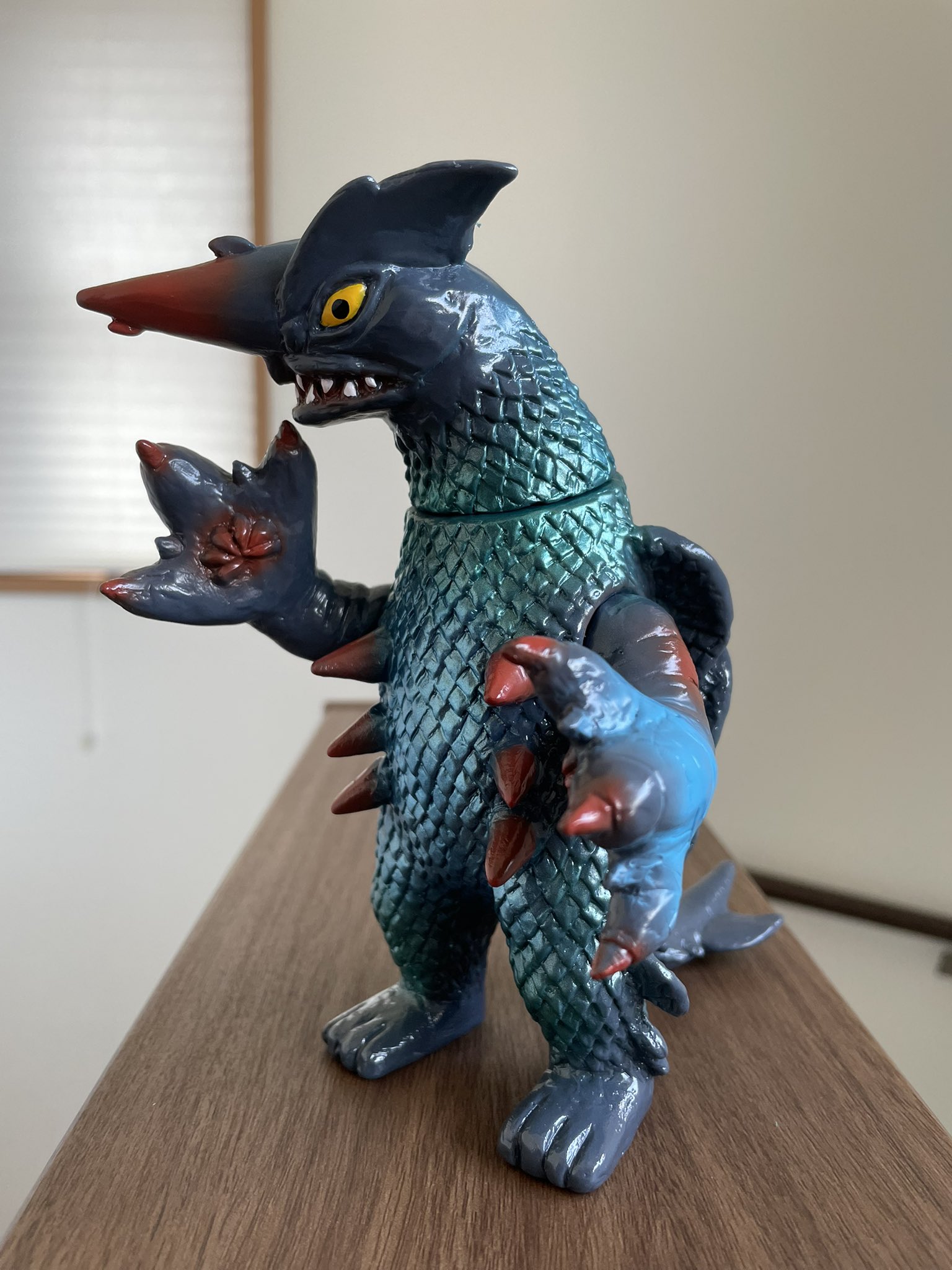 ガラン ヤモマーク ヤモマーク ガラン 蓄光 GID ソフビ ウルトラマンA