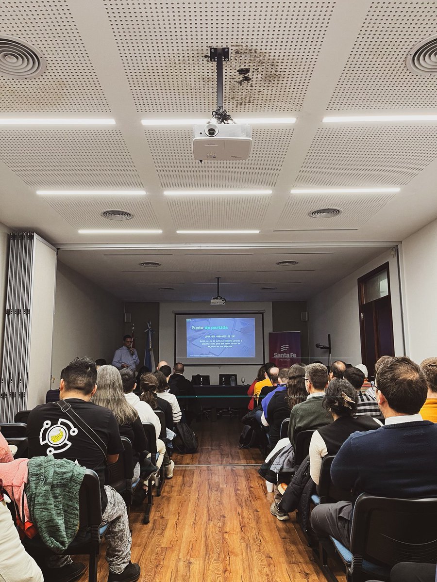 H E R N A N F R A N C O (@hernanfrancook) on Twitter photo 🤝 Hoy se sumo <a href="/aim_rosario/">AIM Rosario</a> al compromiso por la innovación laboral para seguir fortaleciendo la formación de las personas.
Más de 50 referentes de la industria participaron, reflexionando sobre IA, productividad y el futuro del empleo.
Santa Fe no se queda quieta. 🤝 Hoy se sumo <a href="/aim_rosario/">AIM Rosario</a> al compromiso por la innovación laboral para seguir fortaleciendo la formación de las personas.
Más de 50 referentes de la industria participaron, reflexionando sobre IA, productividad y el futuro del empleo.
Santa Fe no se queda quieta.