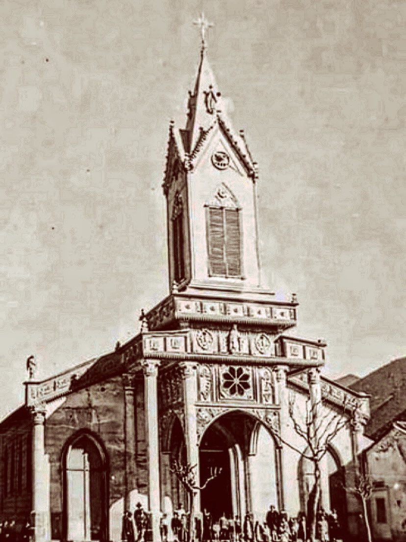 Parroquia nuestra señora de la Merced , ubicada en Petorca 
Construcción del siglo XVI 
acá se celebró la primera misa al
Llegar Ambrosio O'Higgins
Tierra de Historia y Leyendas 🧡