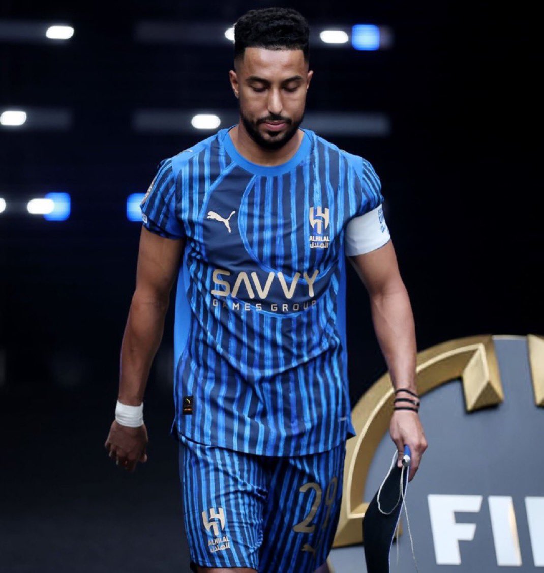 iFalcon10's tweet photo. يوم الهقاوي خيبوها الضعيفين 
ترى الدواسر ما تخيب وعدها 💙 https://t.co/dGceAhTfZK