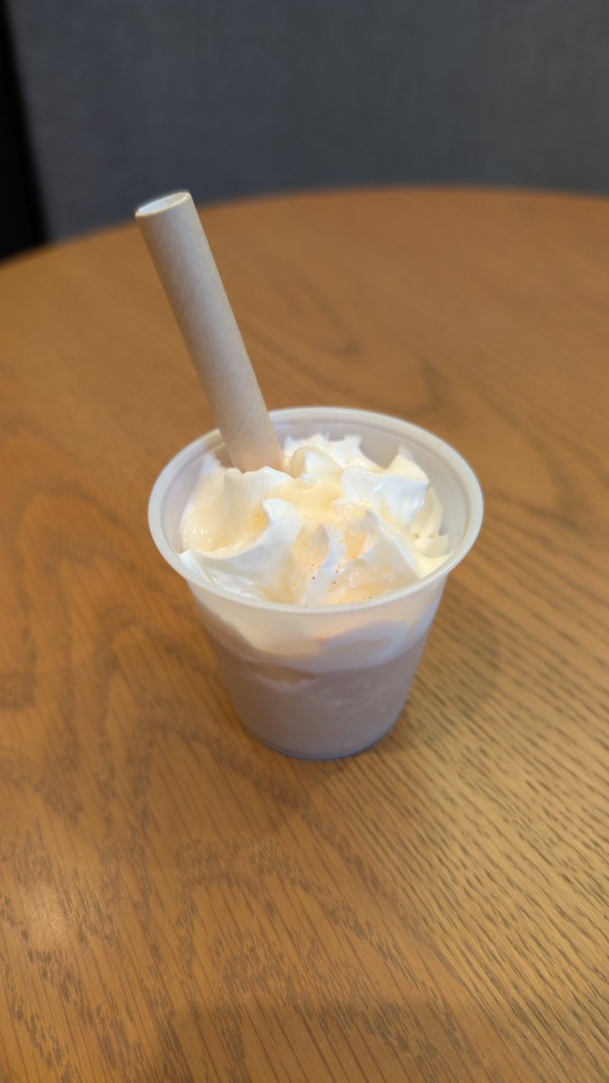 reoleo_29's tweet image. 虎ノ門のスタバにいたら、「新商品の試食をお願いします」と提供いただいた
初体験！