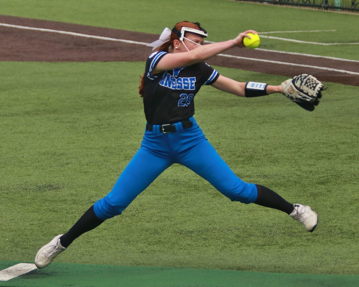 Had a great time watching <a href="/sheehanmolly28/">Molly Sheehan 2026</a> pitch at Scenic City last week!