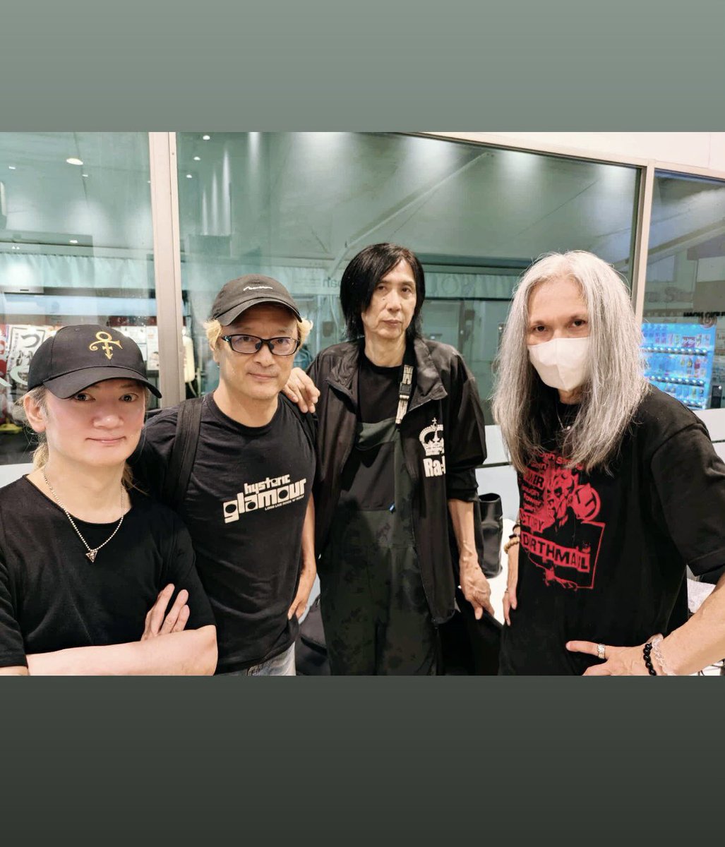 鈴木様 STORAMAストラマ】 ×鈴木貴雄(UNISON SQUARE GARDEN) Big hole