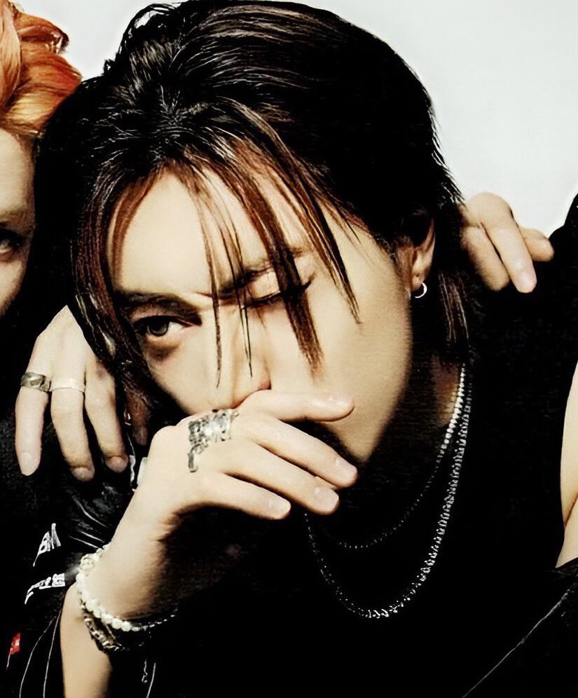 dailyharuto_'s tweet photo. if haruto jikjin got a 2025 version ❤️‍🔥 https://t.co/5KWJmOBhFl