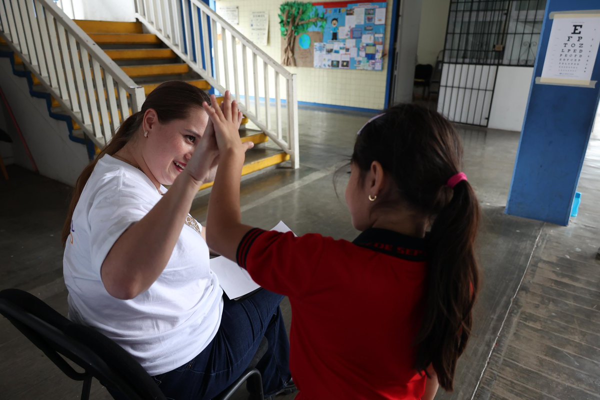 Gaby García (@gabygarciaoax) on Twitter photo Desde un gobierno de territorio detectamos y atendemos las necesidades de nuestras niñas y niños.
Seguimos trabajando de manera coordinada con las instituciones educativas y agencias municipales de #OaxacaDeJuárez para realizar los exámenes de la vista.
<a href="/raychagoya/">Ray Chagoya</a> Desde un gobierno de territorio detectamos y atendemos las necesidades de nuestras niñas y niños.
Seguimos trabajando de manera coordinada con las instituciones educativas y agencias municipales de #OaxacaDeJuárez para realizar los exámenes de la vista.
<a href="/raychagoya/">Ray Chagoya</a>
