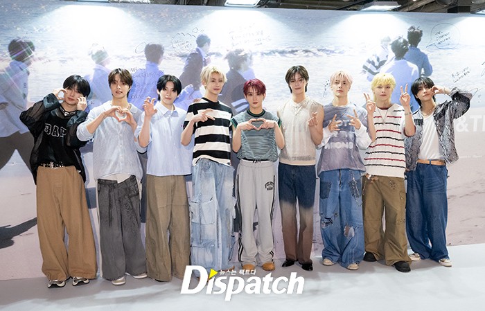 Dicon_korea's tweet photo. [현장포토] "청춘의 한 페이지"…앤팀, 비주얼 파라다이스

🔗https://t.co/kDFXbnZnXp

#앤팀 #and_Team @andTEAMofficial
#EJ #FUMA #K #NICHOLAS #YUMA
#JO #HARUA #TAKI #MAKI
#디파트먼트 #DPARTMENT #디스패치 #DISPATCH #디아이콘 #DICON https://t.co/tc8wHnASsg