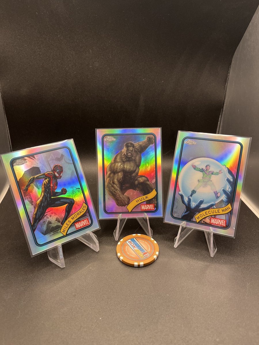 BSquaredCards's tweet photo. If you want Topps Marvel, here’s a #ToppsMarvel claim sale. All cheaper than eBay. $1.50 pwe. $4 bmwt. Claim in replies by name. 

Silver refractors!
Hulk $5
Miles Morales $3
Molecule Man $1 https://t.co/zsEH1rly5Y