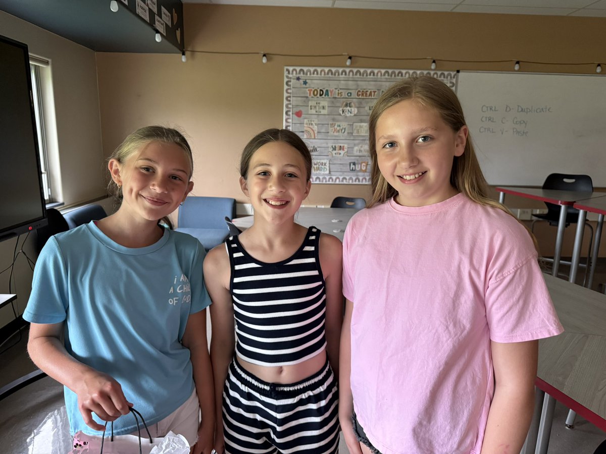 Palmer El morning announcement trainers!  I couldn’t have asked for better help! Every 5th grade student who helped bring our morning announcements to our school were trained under their guidance. Thank you ladies 💜