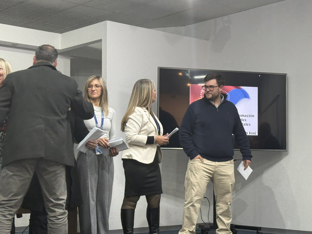 cdcamy's tweet image. En San José. Acompañando a los Ediles electos de @alianzauy @alianzapaisuy , en el acto de proclamación de la Intendente @ABentaberri y los nuevos Ediles Departamentales para el periodo 2025-2030.