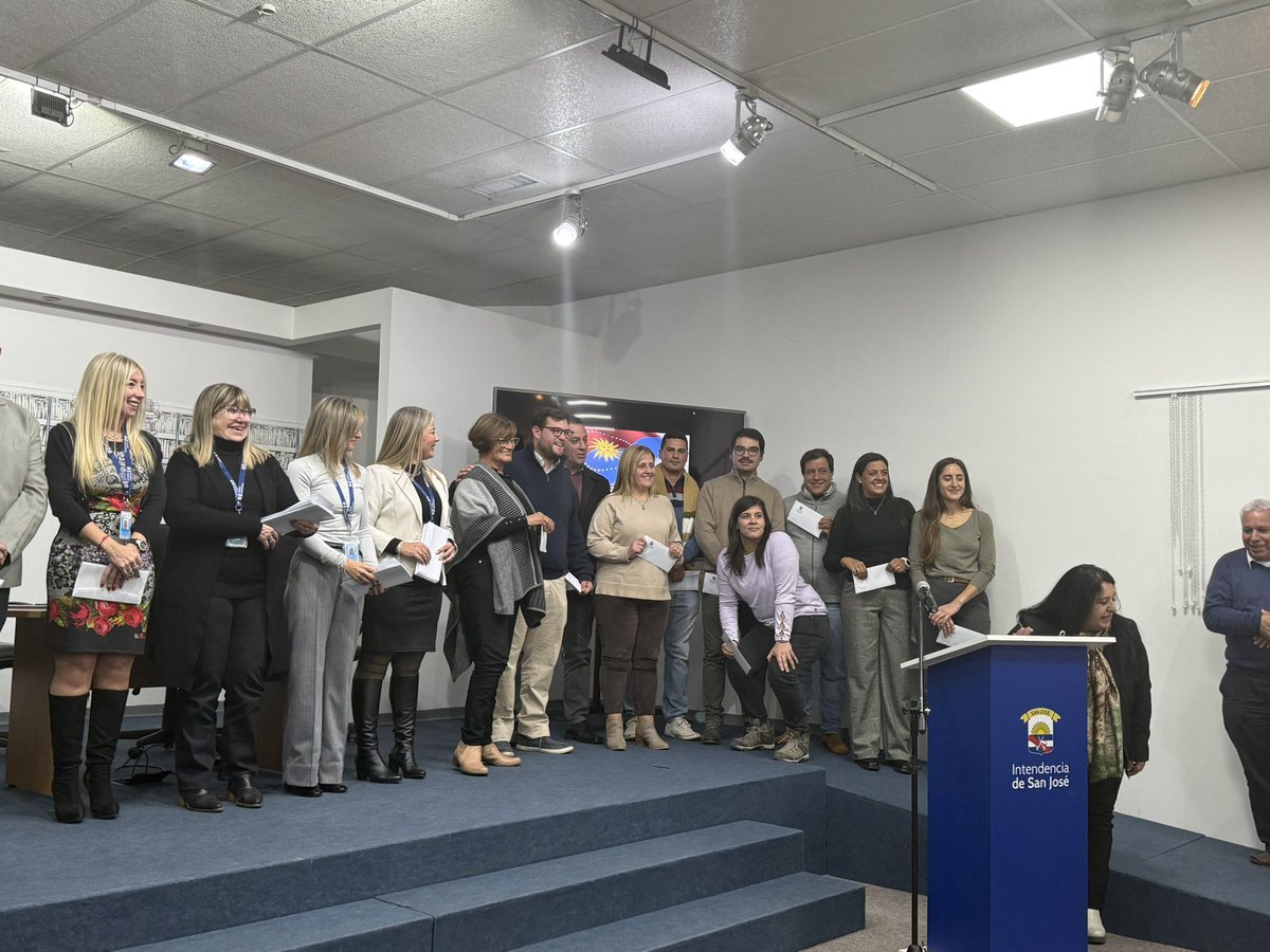 cdcamy's tweet image. En San José. Acompañando a los Ediles electos de @alianzauy @alianzapaisuy , en el acto de proclamación de la Intendente @ABentaberri y los nuevos Ediles Departamentales para el periodo 2025-2030.
