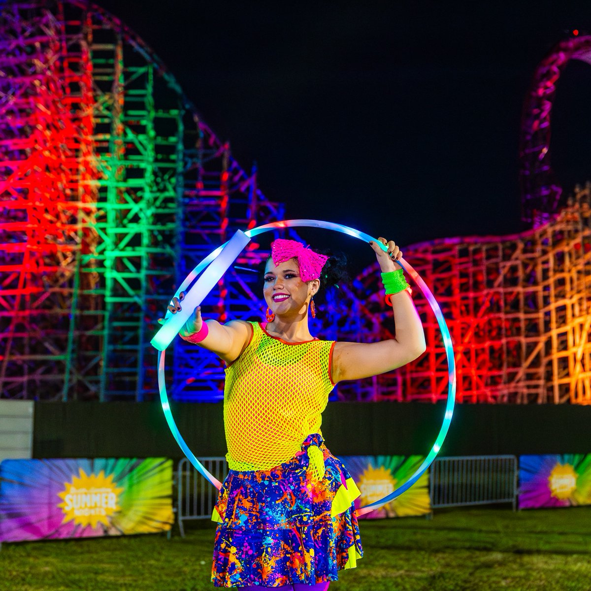 BuschGardens's tweet photo. Stay Longer. Play Later! 🎢 ✨ Summer Nights is the perfect way to enjoy world-class coasters, electrifying entertainment, and so much more during extended summer hours. We can't wait to celebrate with you all summer long! https://t.co/aw2hO1KKzX