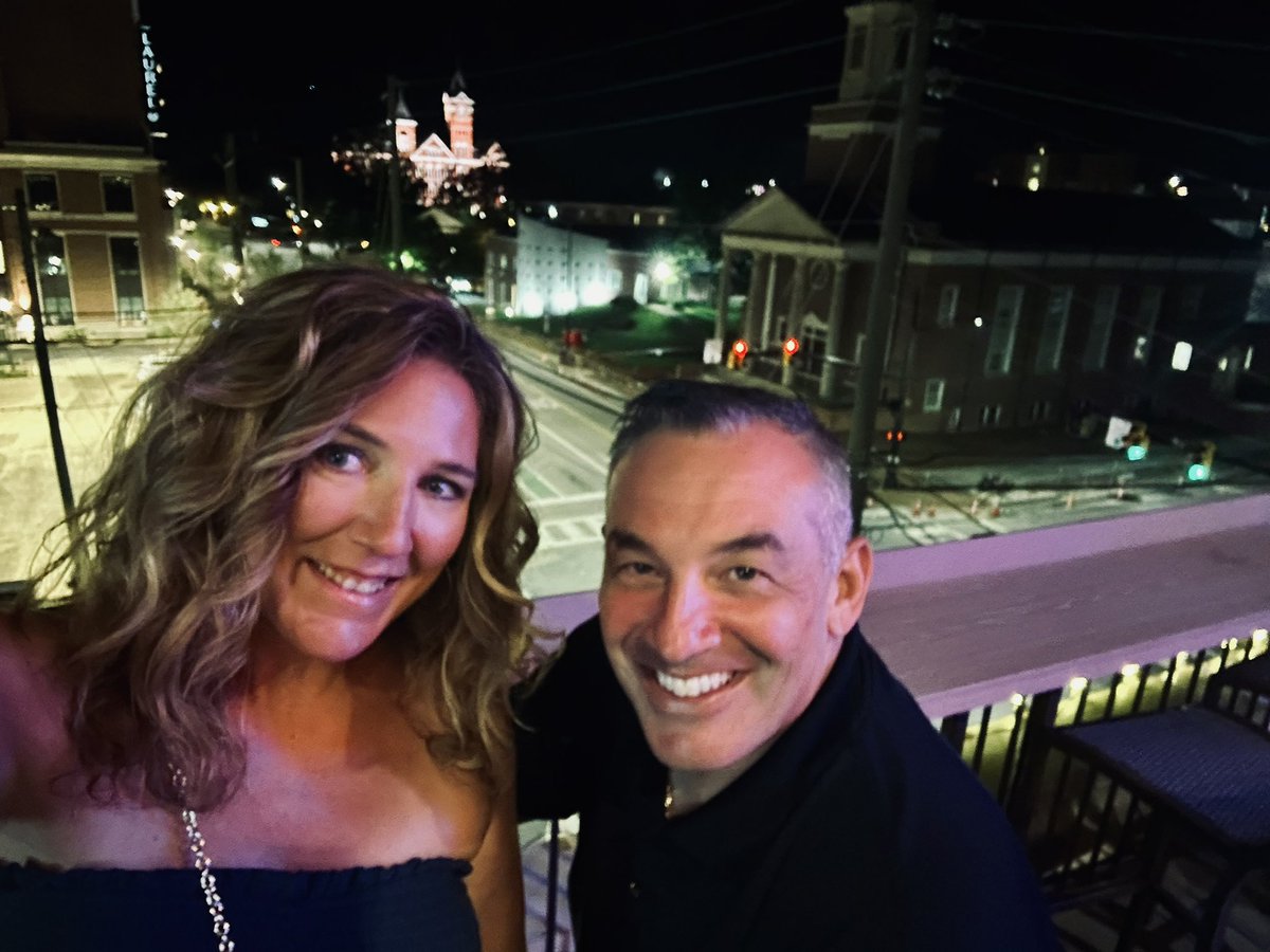 Bellantonij's tweet photo. What a great anniversary night… The Botanic is amazing and finishing it off at the rooftop with some music. #feelslikeyear1
#26yearsandcounting https://t.co/EhJSYB7wOD