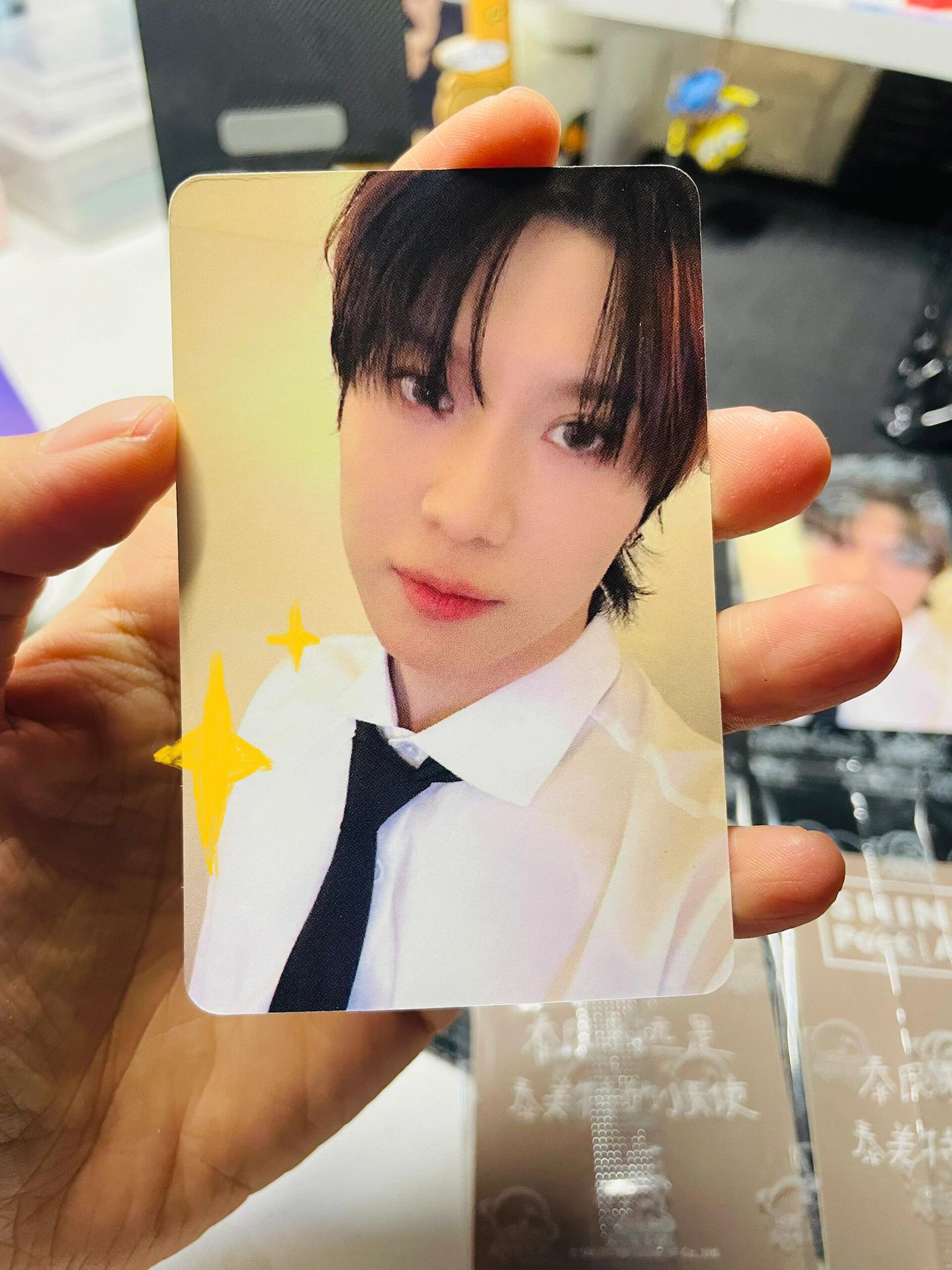 SHINee ペンミ　ピンバッジ  テミン  キー　オニュ   ミノ　ジョン テミン ピンバッジ SHINee ペンミ ピンバッジ テミン キー オニュ ミノ