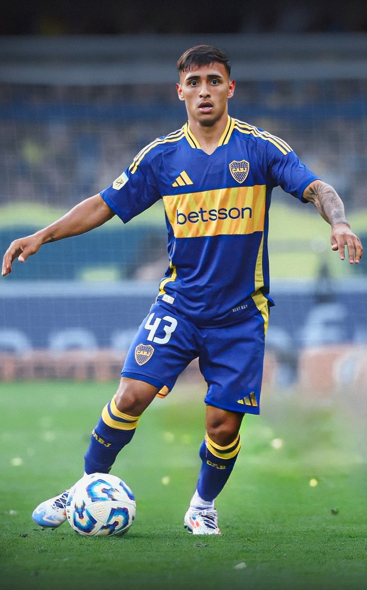 Díganme que no soy el único que se quedó con las ganas de ver jugar a Milton Delgado.