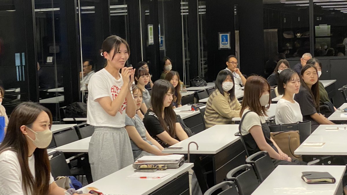 NSTサークル誕生！👩‍⚕️👨‍⚕️

2025年6月に大手前大学の健康栄養学部、国際看護学部、そして短期大学 歯科衛生学科の学生による課外活動団体「NST（栄養サポートチーム）サークル」が結成！
サークルとして初の企画イベントを6/24に開催しました👏

👇詳しくはコチラ
otemae.ac.jp/news/2025/6564…