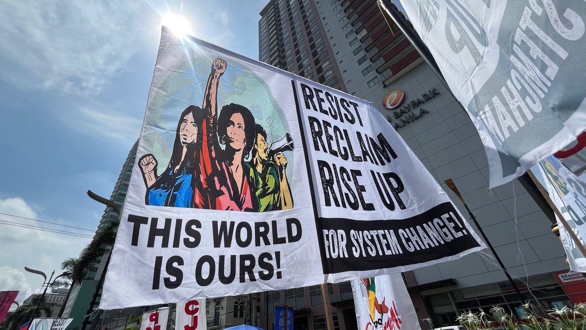 🚨HAPPENING NOW: Groups in Manila are marching to the U.S Embassy as part of the Global Day of Action on Finance, demanding governments and institutions to pay up, cancel the debt, and change the system! ✊🏽