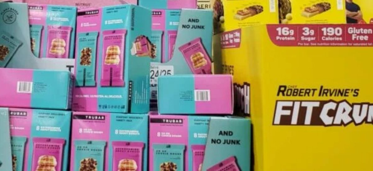 StockAvengers's tweet image. $TRBR.V is guiding $65–70M in 2025 revs.
@FitCrunchBars sold for $800M on $140–200M.
Same shelf. Same consumer.
TRUBAR trades at ~1x sales. FitCrunch sold for 4–5.7x incl. earnout.
That’s a 75–85% discount...side by side at Costco.
Build to buyout in plain sight.