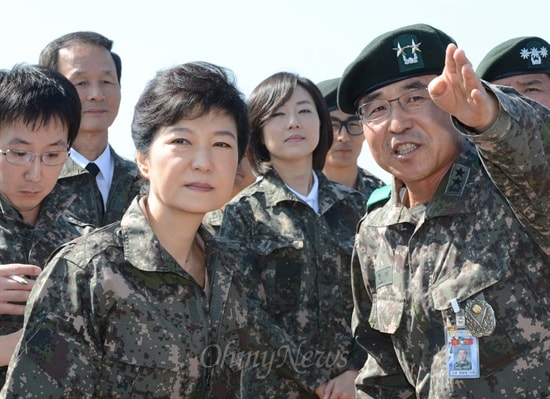 Freedom&Guardian (@sscho43) on Twitter photo 