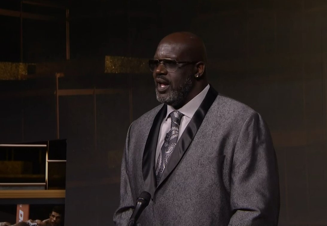 Shaq giving Vitor's induction speech. He was ringside for Vitor's MMA debut against Jon Hess at SuperBrawl 2 in Hawaii.