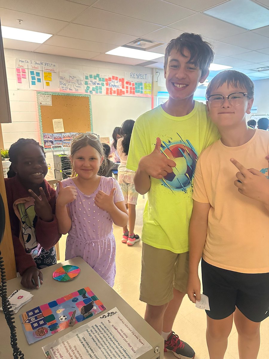 MsNYarra's tweet image. My Gr. 3s shared their probability board games with the junior classes today!! 🎲 So much laughter, joy &amp;amp; learning 🌸 Hearing their giggles was the best part! 💛 @MrEvon_StA’s class was very engaged!! ✨ #MathIsFun #StudentVoice #EdTech #ProbabilityPlay #Makerspace