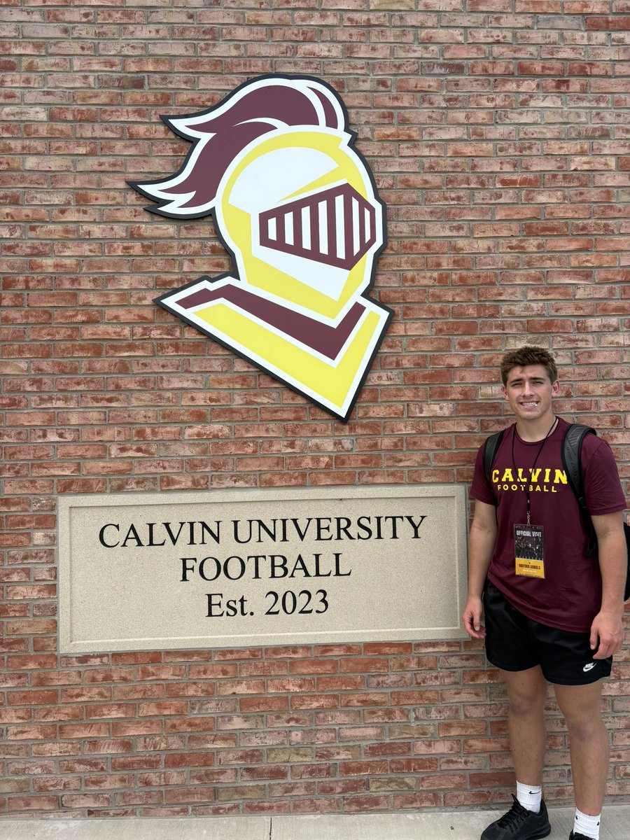 BraydenQB11's tweet image. Had a great day at @CalvinKnights prospect camp! I had an amazing time competing and meeting coaches and players! @CoachBenDixon @CoachTrentFigg @RockfordRamsFB